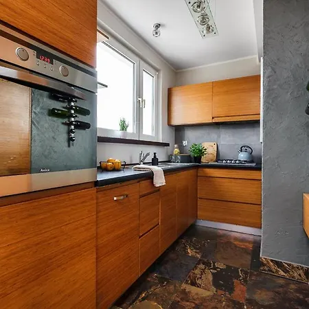 Apartment Redlowo Sloneczne Mieszkanie Z Widokiem Na Polwysep, Sea Me
